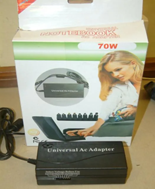 Caricabatterie per laptop – Adattatore AC universale — foto 1 dell'alert 1014/10