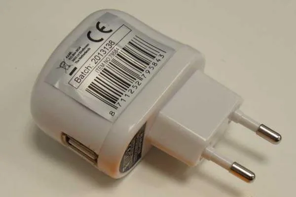Caricabatterie USB (A.I.&amp; E)
