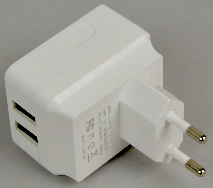 Caricabatterie USB — foto 1 dell'alert A12/00060/19