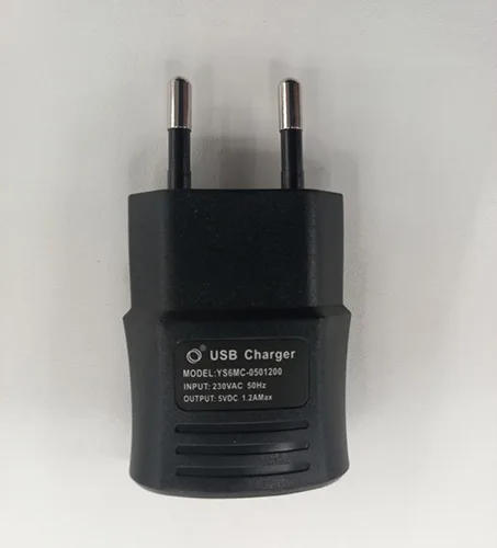 Caricabatterie USB — foto 1 dell'alert A12/01506/23