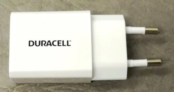 Caricabatterie USB — foto 1 dell'alert A12/0868/19