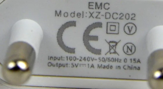 Caricabatterie USB — foto 2 dell'alert A12/00059/19