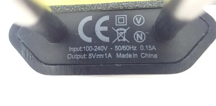 Caricabatterie USB — foto 2 dell'alert A12/01919/20