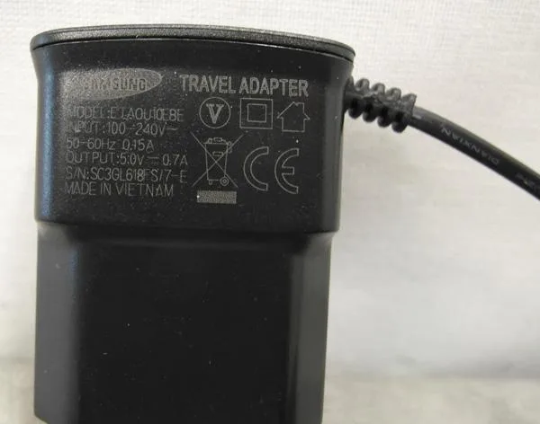 Caricabatterie USB — foto 2 dell'alert A12/0015/19