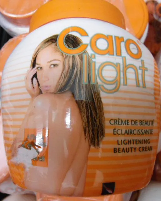 Prodotto schiarimento della pelle «Caro Light - Lightening Beauty Cream» (Caro)