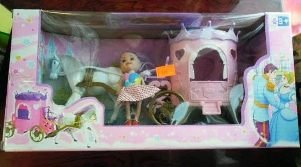 Set di bambole di plastica «Carriage» (Unknown)