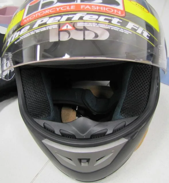 Casco da moto — foto 1 dell'alert 1042/11