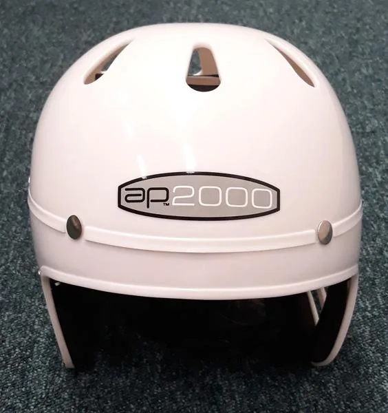 Casco per sport acquatici — foto 1 dell'alert A12/0653/19