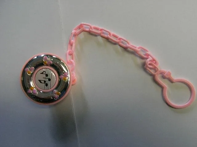 Catena di succhietti – bambino d'argento — foto 2 dell'alert 0848/09