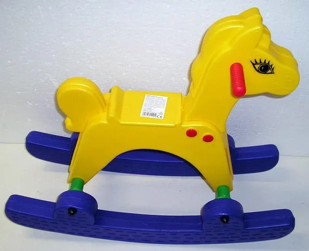 Cavallo a dondolo (Unknown)