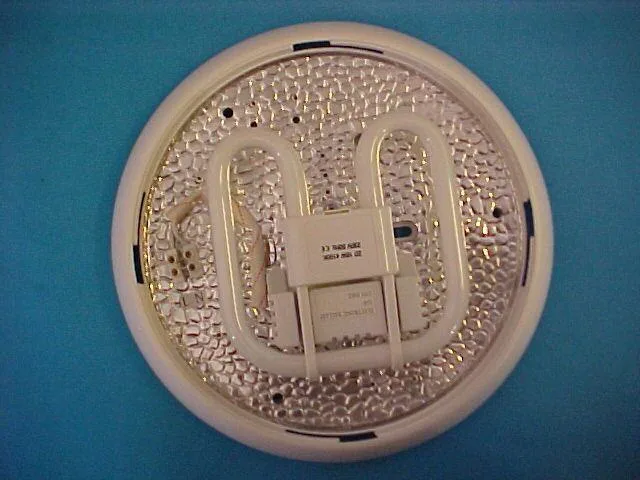 Ceiling lamp with 2D fluorescent lamp (fixed luminaire) — foto 2 dell'alert 0785/06