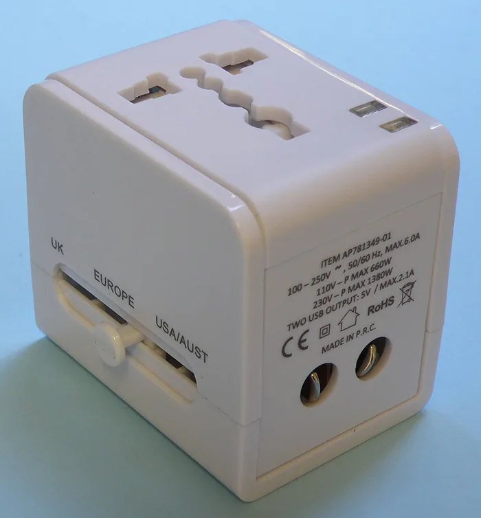 Adattatore da viaggio «CELSOR UTAZÓ ADAPTER» — foto 2 dell'alert A12/00904/20