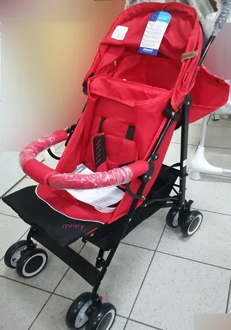 Passeggino per bambini «CH MILEY RED STRAWBERRY» — foto 2 dell'alert A12/00709/23