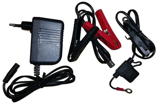 Caricabatterie per moto «Chargeur de Batterie» — foto 2 dell'alert A12/0806/16