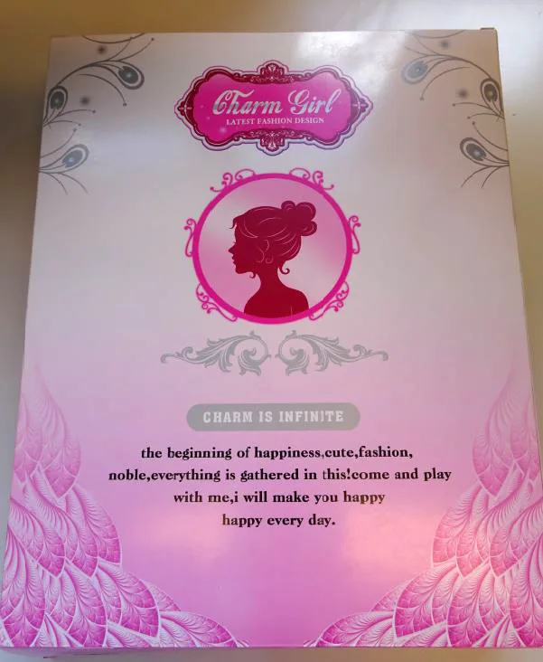 Bambola in plastica con accessori «Charm Girl» — foto 3 dell'alert A12/00865/20