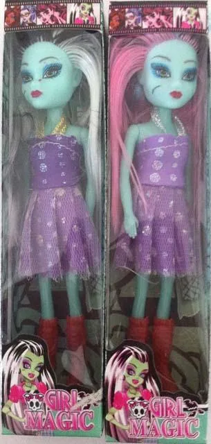 Bambola di plastica «Charm girl» (GIRL MAGIC)