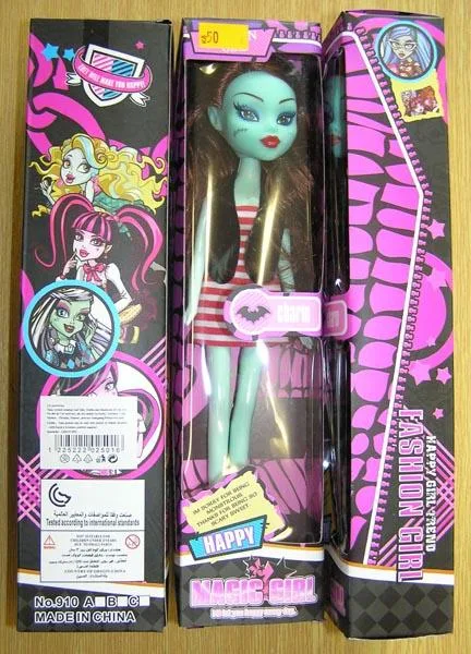 Bambola di plastica «Charm Magic Girl» (Unknown)