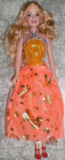 Bambola di plastica «Charming Girls» — foto 3 dell'alert A12/1732/13
