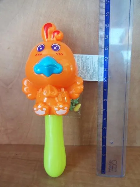 Giocattolo del sonaglio «Chick Rattle and compressed candy» (Unknown)
