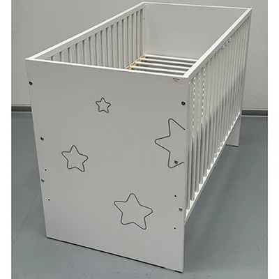 Lettino per bambini «Children´s cot with barrier» (KLUPS®)