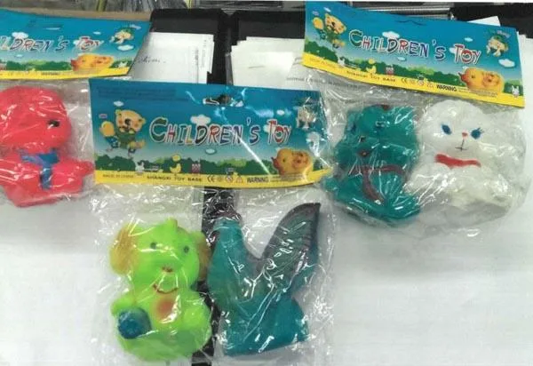 Giocattoli di plastica «Children's Toy» (Ha Ha Xiong)