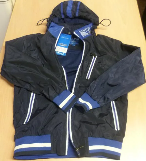 Giacca per bambini «Children’s jacket» (Kay Syan)