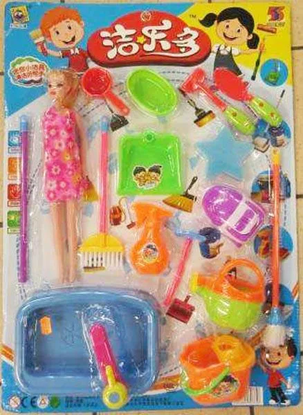 Set di bambole di plastica «Cleaning Tools / tisztító szett» (Unknown)