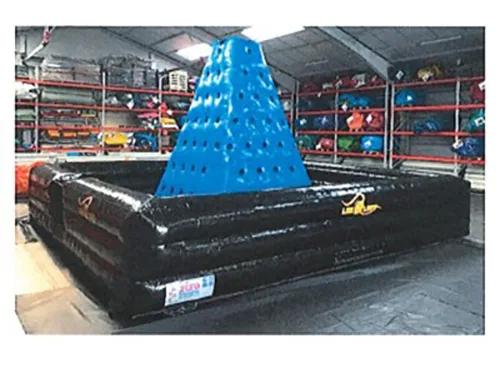 Attrezzature da gioco gonfiabili «Climbing Tower» (Zizo Inflatables)