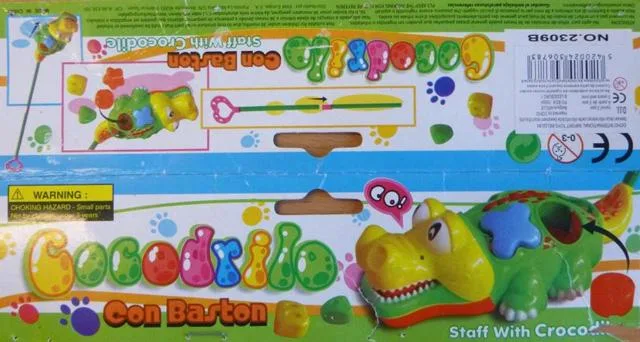 Coccodrillo di plastica «Cocodrilo con baston / Staff with crocodile» — foto 2 dell'alert A12/0697/14