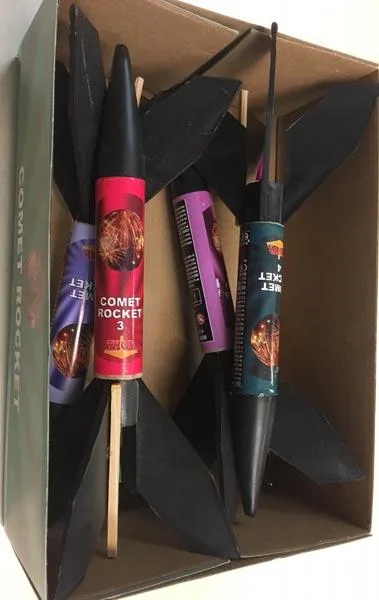 Fuochi d'artificio «COMET ROCKET 1, 2, 3, 4» (Original Fireworks)