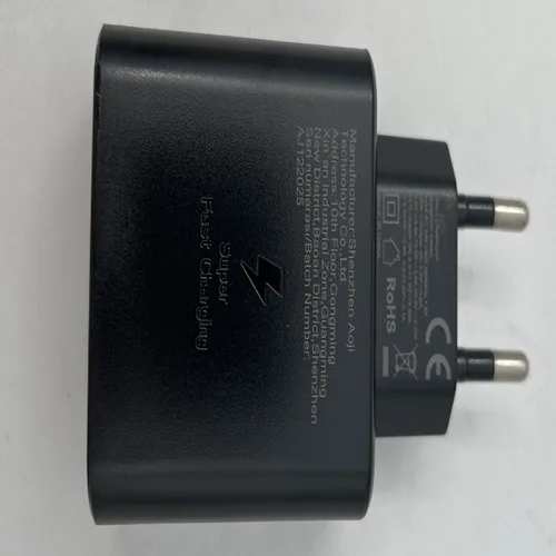 Caricabatterie «Compatible With Samsung Galaxy Super Fast Charger» — foto 3 dell'alert OR/00076/26
