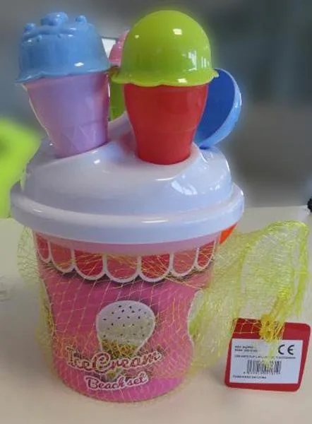 Giocattolo da spiaggia «Conjunto Playa Helado con 11 Accesorios» (CLADELLAS)