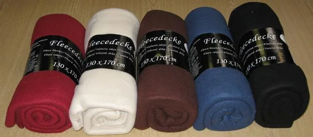 Coperta in pile – Fleecedecke (KiK)