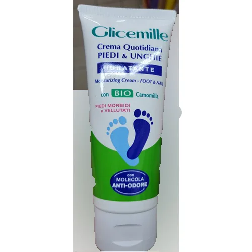 Crema per piedi e unghie «Crema quotidiana crema &amp; unghie idratante» — foto 2 dell'alert A12/01760/24