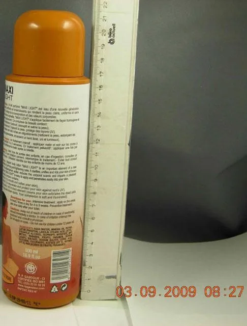 Crema schiarente della pelle – Lozione corpo schiarente e purificante (Maxi Light)