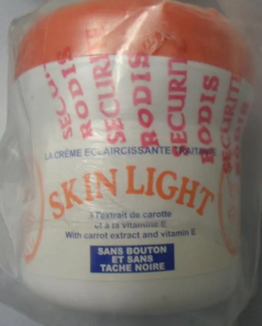 Crema schiarente per la pelle "Crème Eclaircissante traita (Skin Light)