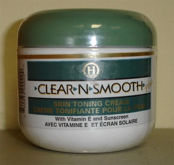 Crema tonificante della pelle con vitamina E e crema solare (Clear-n-Smooth)