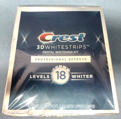 Strisce sbiancanti dei denti «Crest® 3D WHITESTRIPS» (Crest)