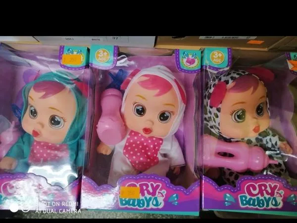 Set di bambole di plastica «CRY Babys»