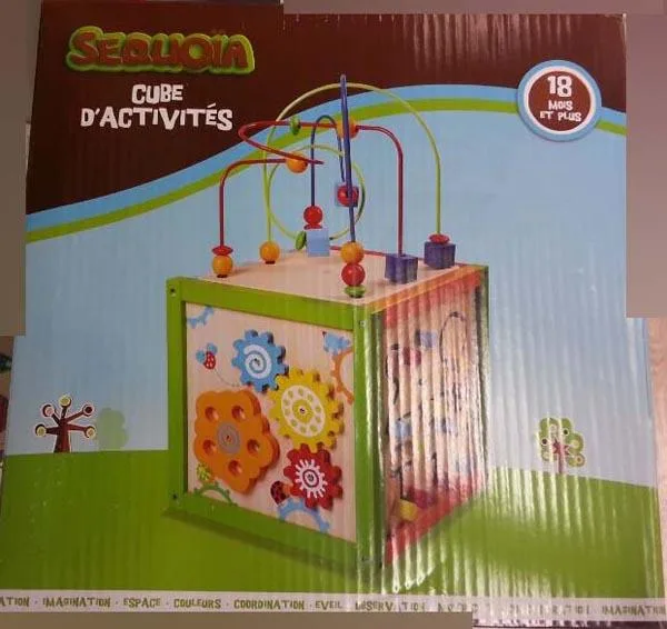 Giocattolo di attività «Cube d'activités» — foto 2 dell'alert A12/0047/17
