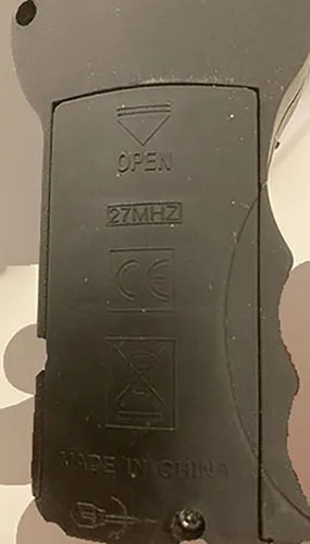 Auto elettrica telecomandata «Cuerpo nacional de Policia» — foto 3 dell'alert A12/01731/21