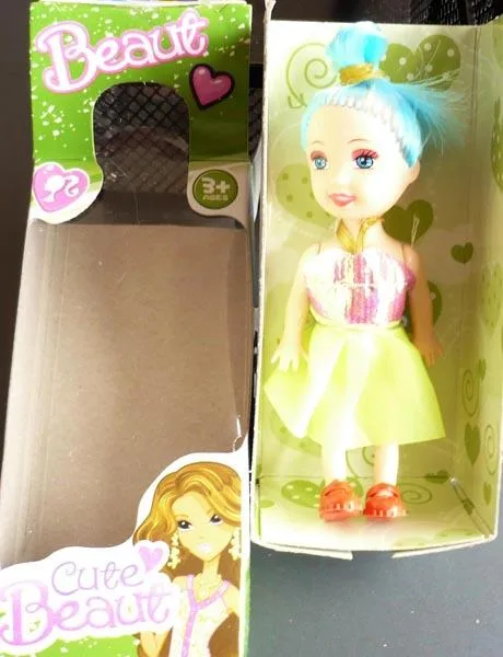 Bambola di plastica «Cute Beaut» (Happy Star)