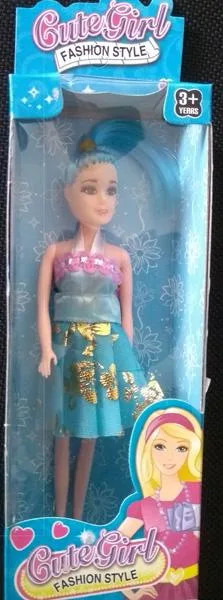 Bambola di plastica «Cute Girl - Fashion style» (Unknown)