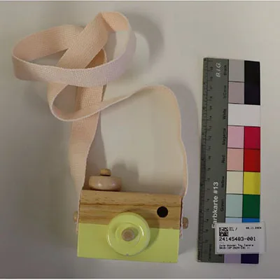 Macchina fotografica del giocattolo «Cute Wooden Toy Camera»