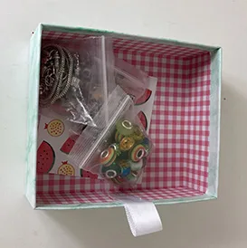 Kit di gioielleria «CuteBead™ DIY bracelet kit» — foto 2 dell'alert A12/01037/23