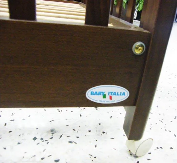 Lettino in legno «Dalia» — foto 2 dell'alert A12/0290/16