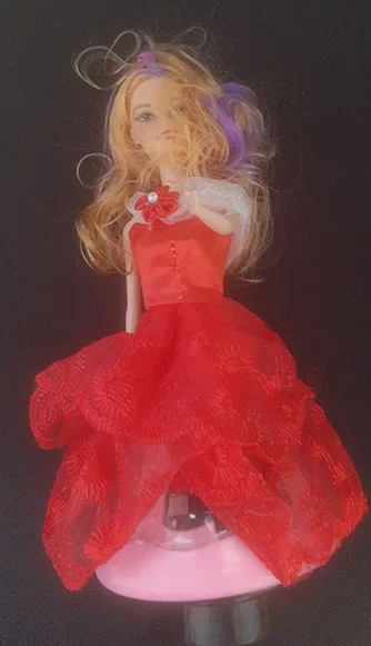 Bambola di plastica «Dance Girl»
