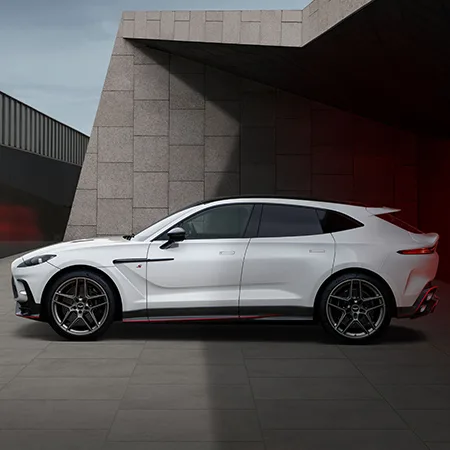 Autovettura «DBX, DBX707, DBX S, DBX Straight-six» (Aston Martin)