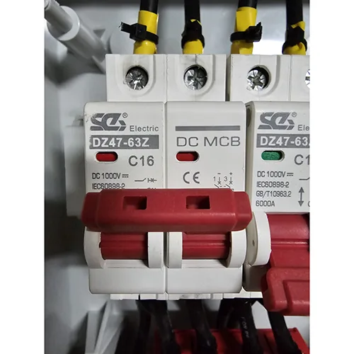 Interruttore automatico «DC Miniature Circuit Breaker» — foto 2 dell'alert SR/02012/25