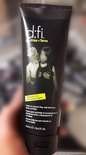 Crema per capelli «De-Frizz + Tame» (D.FI)